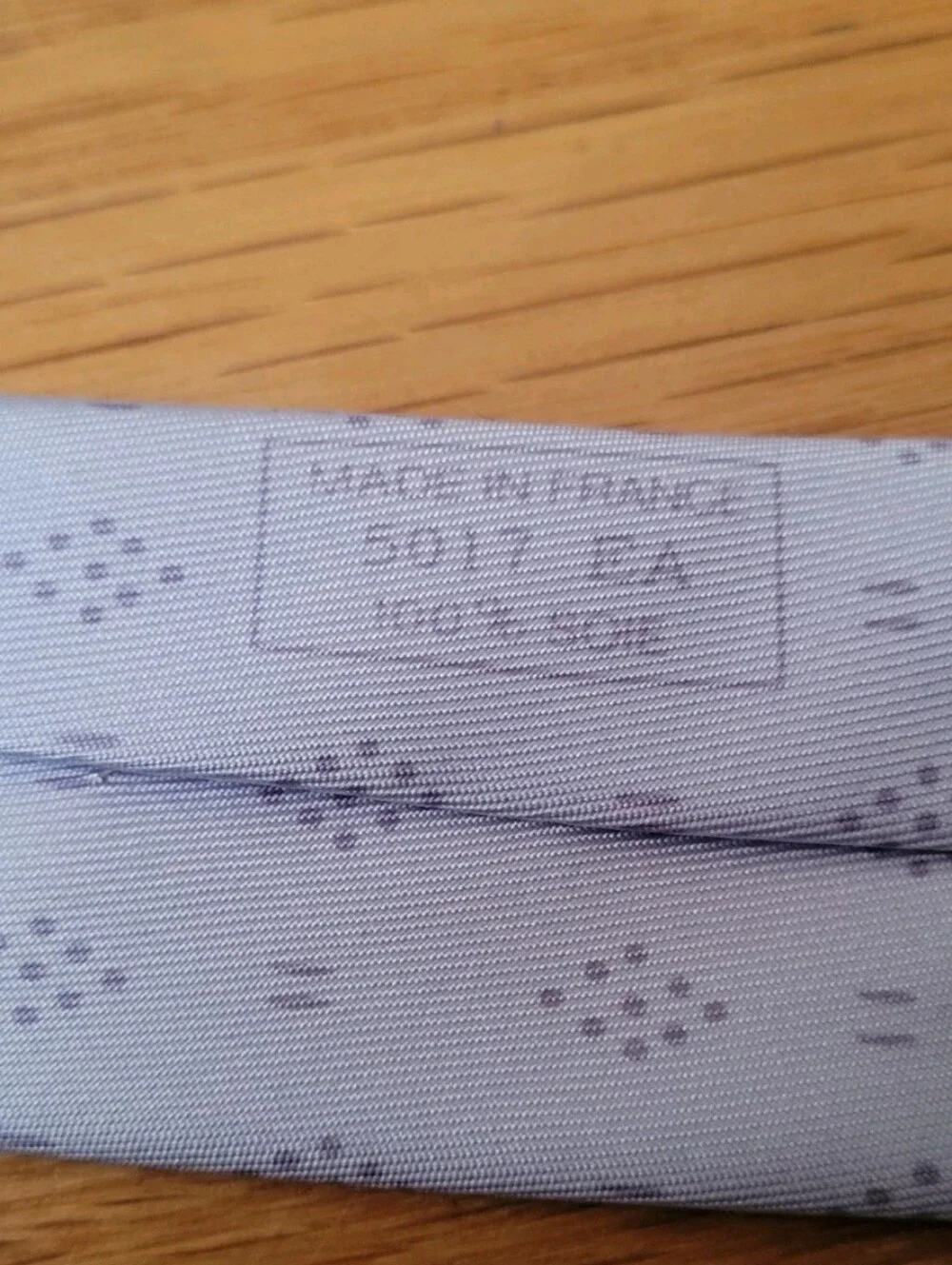 HERMES SILK MENS TIE LIGHT BLUE LAVENDER GEOMETRIC MADE IN FRANCE